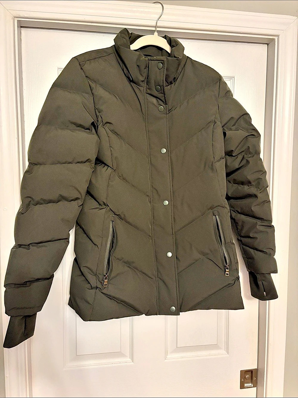 Women’s Skechers Riviera Puffer Jacket Olive Size Medium